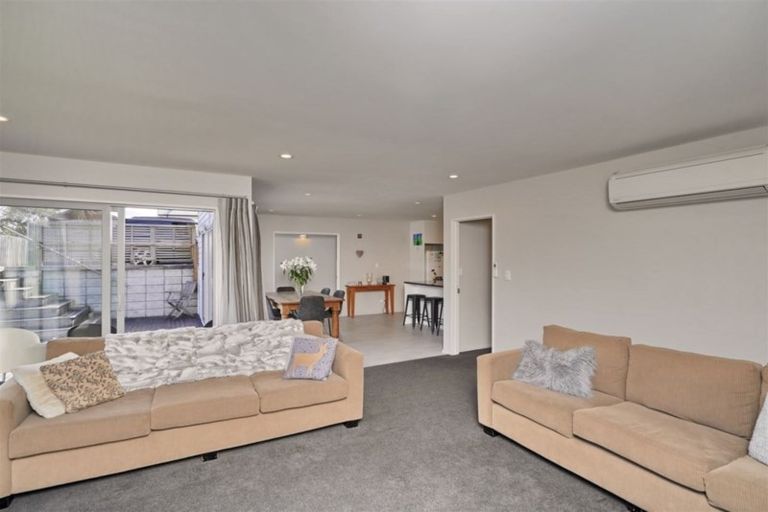 Photo of property in 14a Colenso Street, Sumner, Christchurch, 8081