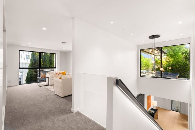 Photo of property in 99a Fendalton Road, Fendalton, Christchurch, 8014