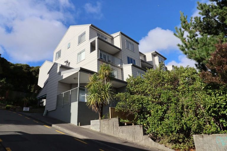 Photo of property in Grosvenor Cl, 6/6 Brown Street, Mount Cook, Wellington, 6021