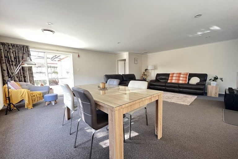 Photo of property in 84b Seddon Street, Wallaceville, Upper Hutt, 5018