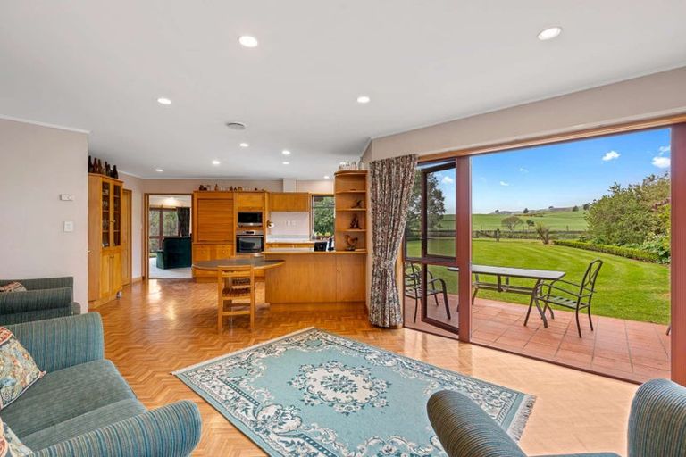 Photo of property in 11 Hinahina Road, Owaka, 9586