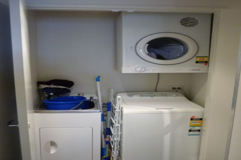 Photo of property in Monument Apartments, 3f/245 Wakefield Street, Te Aro, Wellington, 6011