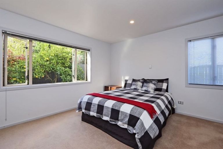 Photo of property in Cheltenham Court, 602 Market Street South, Hastings, 4122