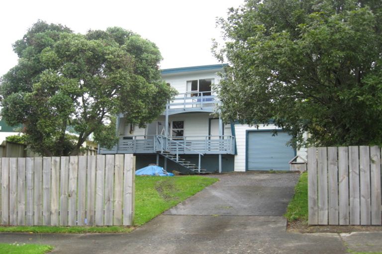 Photo of property in 9 Earls Place, Onerahi, Whangarei, 0110
