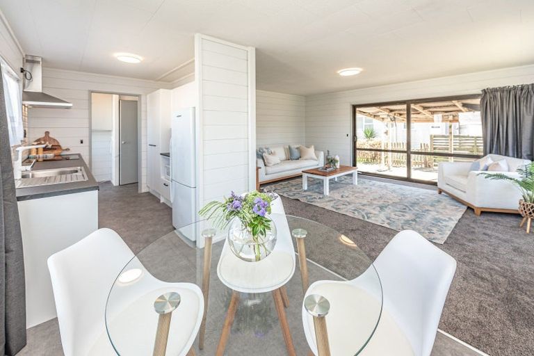 Photo of property in 110 Hinau Street, Castlecliff, Whanganui, 4501