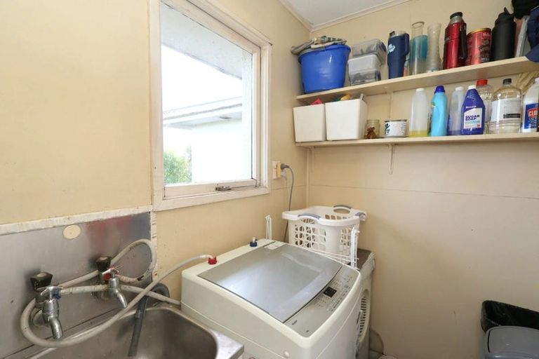 Photo of property in 2 Dundee Street, Strathern, Invercargill, 9812