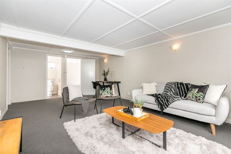 Photo of property in 45 Cecil Street, St Andrews, Hamilton, 3200