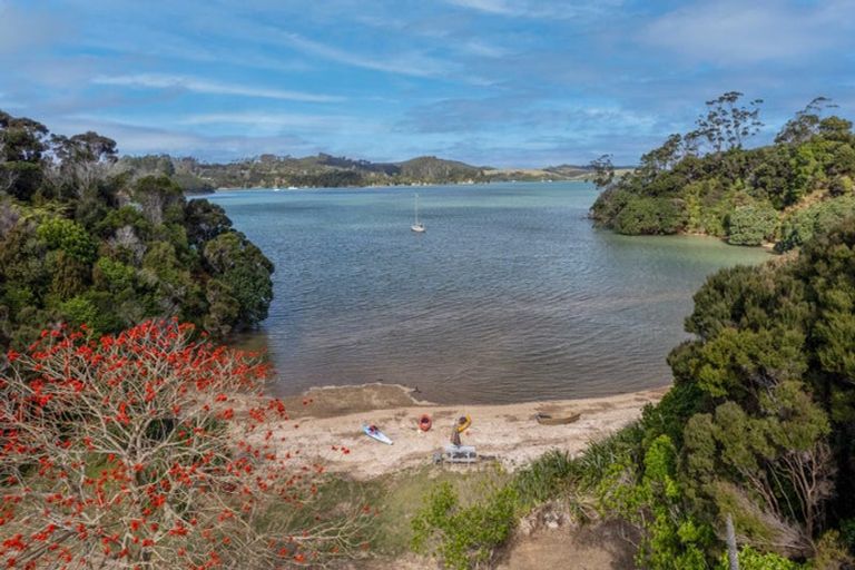 Photo of property in 49 Mckenzie Road, Te Ti Mangonui, Kerikeri, 0294