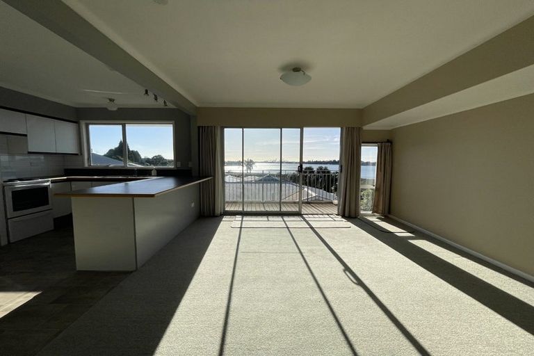 Photo of property in 38a Churchill Road, Murrays Bay, Auckland, 0630