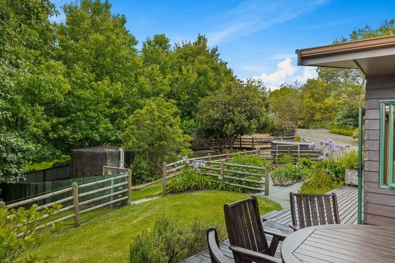 Photo of property in 305 Rapson Road, Kaukapakapa, 0871