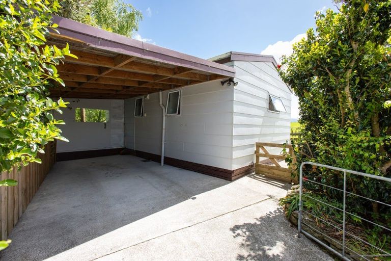 Photo of property in 148 Adelaide Road, Dannevirke, 4930