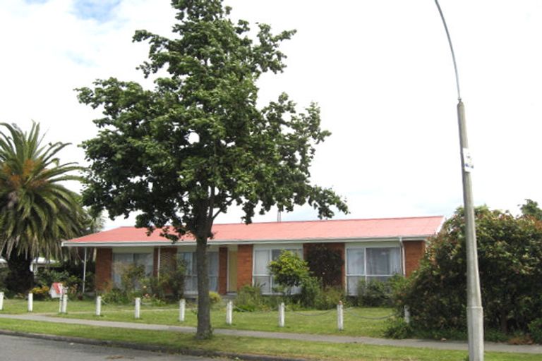 Photo of property in 11 Clydesdale Street, Woolston, Christchurch, 8062