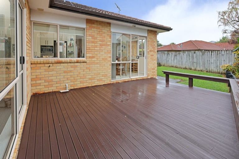 Photo of property in 80 San Marino Drive West, Henderson, Auckland, 0612
