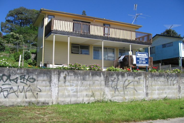 Photo of property in 19 Lendenfeld Drive, Papatoetoe, Auckland, 2025