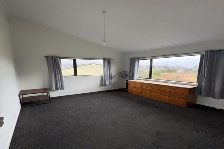 Photo of property in 26a Morere Street, Titahi Bay, Porirua, 5022