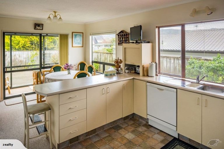 Photo of property in 2/46 Burgess Road, Johnsonville, Wellington, 6037