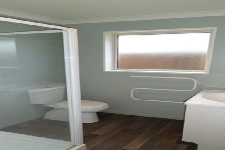 Photo of property in 3/60 Bassett Street, Burwood, Christchurch, 8083