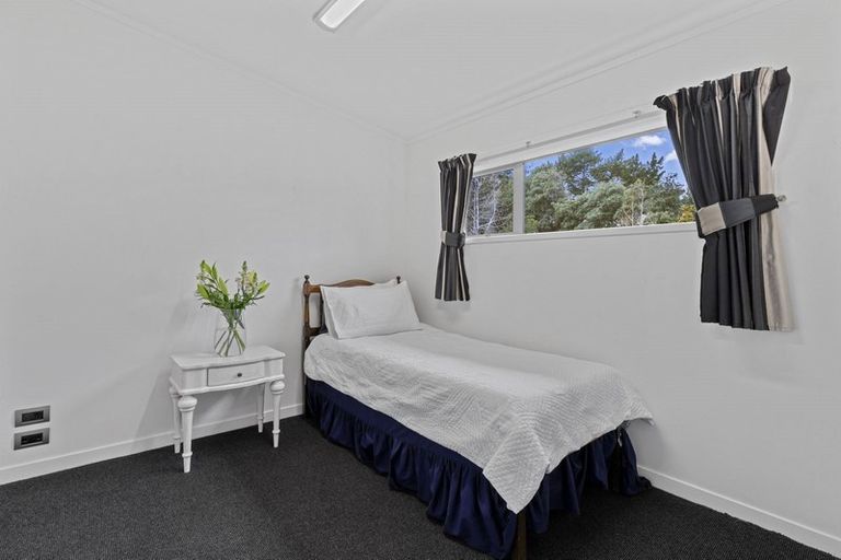 Photo of property in 210a Monowai Road, Wainui, Silverdale, 0994