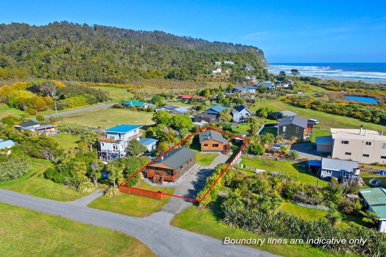 Photo of property in 4 Russell Street, Okarito, Whataroa, 7886