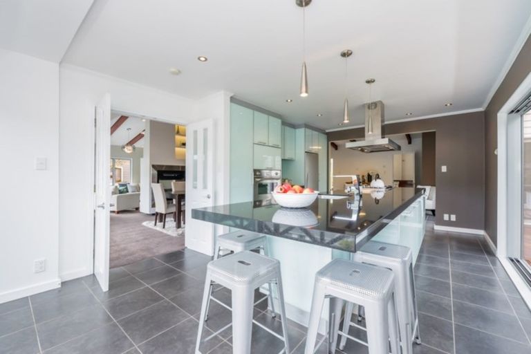 Photo of property in 23 Tapestry Grove, Silverstream, Upper Hutt, 5019