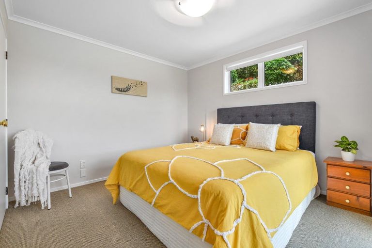 Photo of property in 19 Cobbe Place, Pomare, Rotorua, 3015