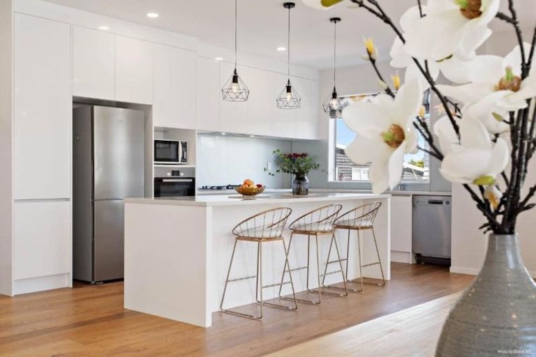 Photo of property in 109 Kowhai Road, Mairangi Bay, Auckland, 0630