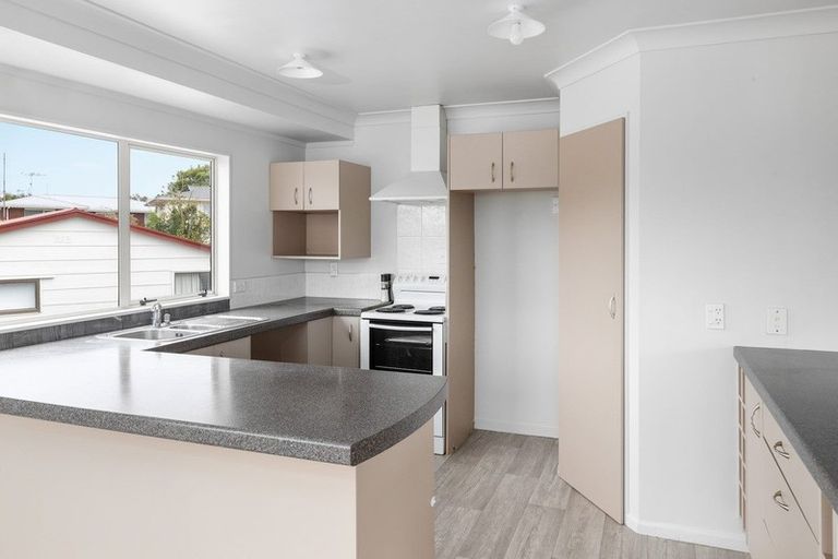 Photo of property in 14a Bayly Place, Te Puke, 3119