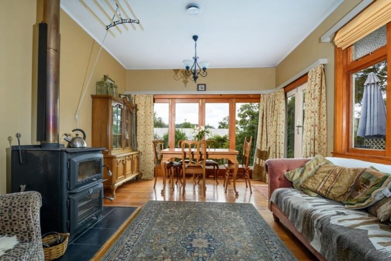 Photo of property in 50 Durham Street, Picton, 7220