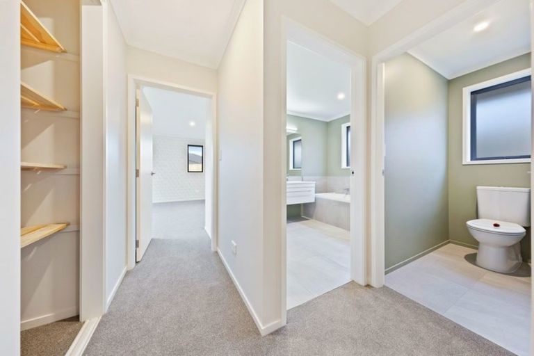 Photo of property in 18 Peter Bourne Drive, Pokeno, 2402