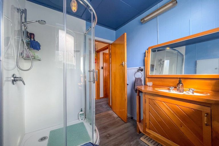 Photo of property in 15 Mcquarrie Street, Kingswell, Invercargill, 9812