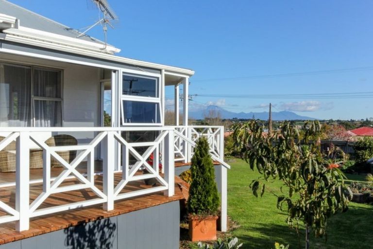 Photo of property in 6 Mouatt Street, Waitara, 4320