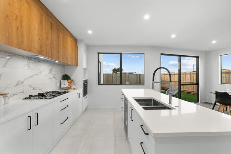 Photo of property in 42 Navarra Road, Halswell, Christchurch, 8025