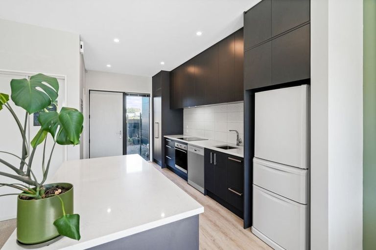 Photo of property in 8a Packard Crescent, Halswell, Christchurch, 8025