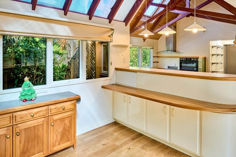 Photo of property in 59 Kohekohe Road, Waikanae, 5036