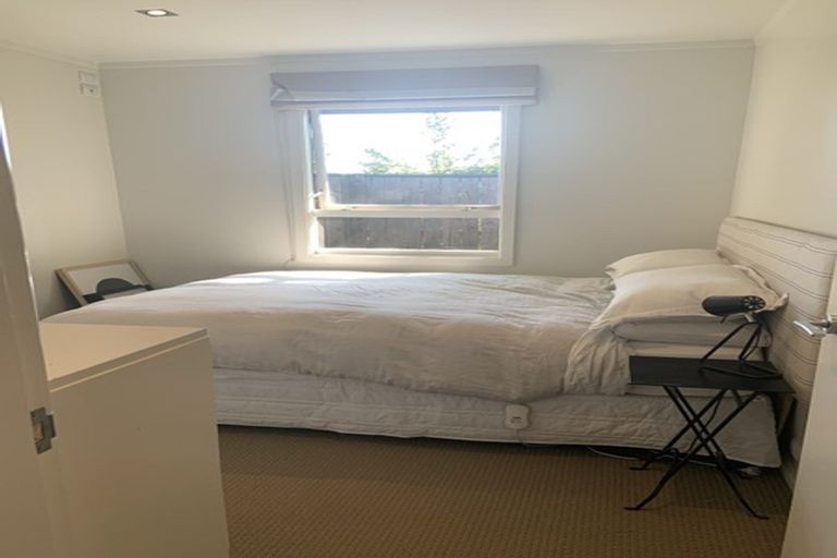 Photo of property in 52 Hawthorne Street, Strowan, Christchurch, 8052