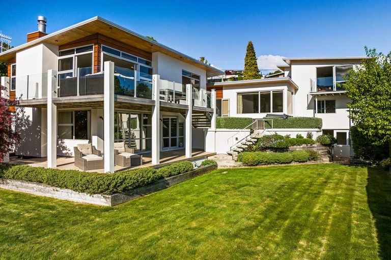 Photo of property in 497 Peninsula Road, Kelvin Heights, Queenstown, 9300