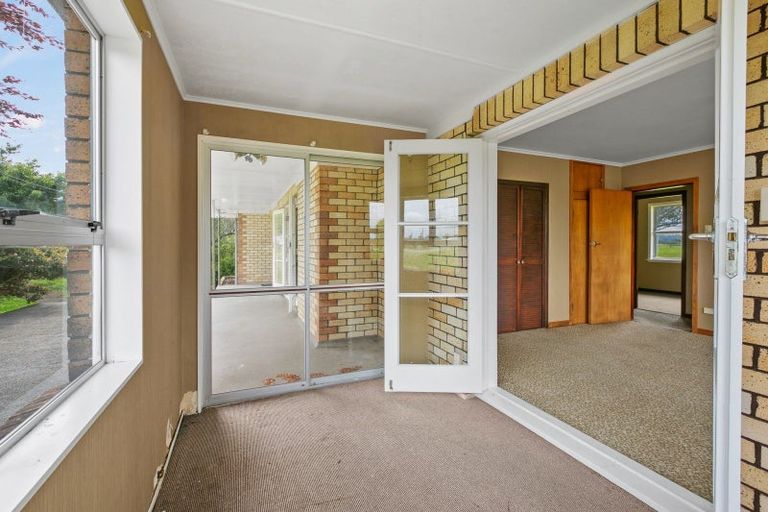 Photo of property in 342 Inland North Road, Tikorangi, Waitara, 4383