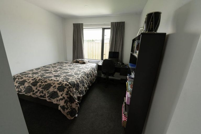 Photo of property in 119 Shillingford Boulevard, Rolleston, 7615