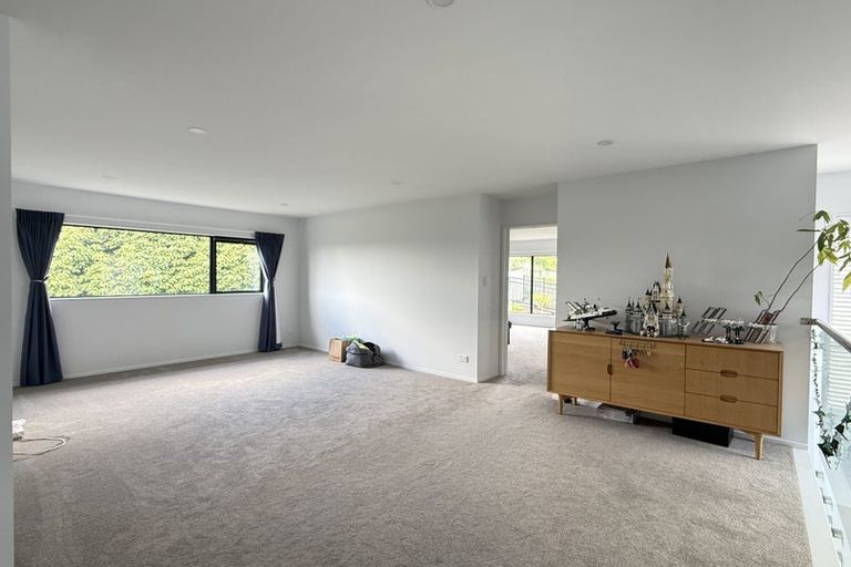 Photo of property in 14b Mackay Drive, Greenhithe, Auckland, 0632