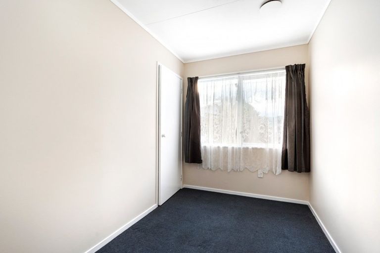Photo of property in 1 Rerewai Place, Tikipunga, Whangarei, 0112