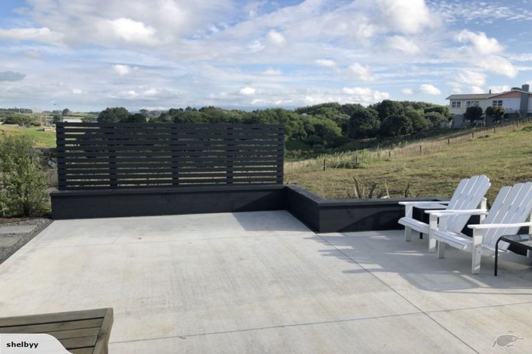 Photo of property in 8 Jersey Place, Bell Block, New Plymouth, 4312