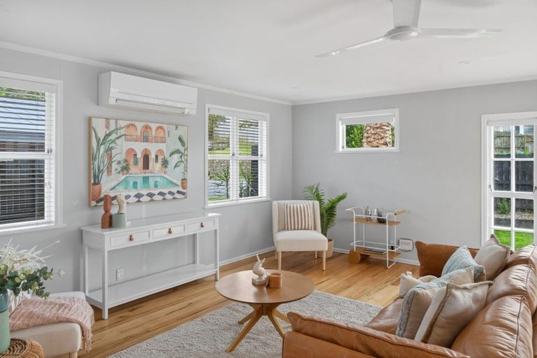 Photo of property in 25 Glenn Terrace, Otumoetai, Tauranga, 3110