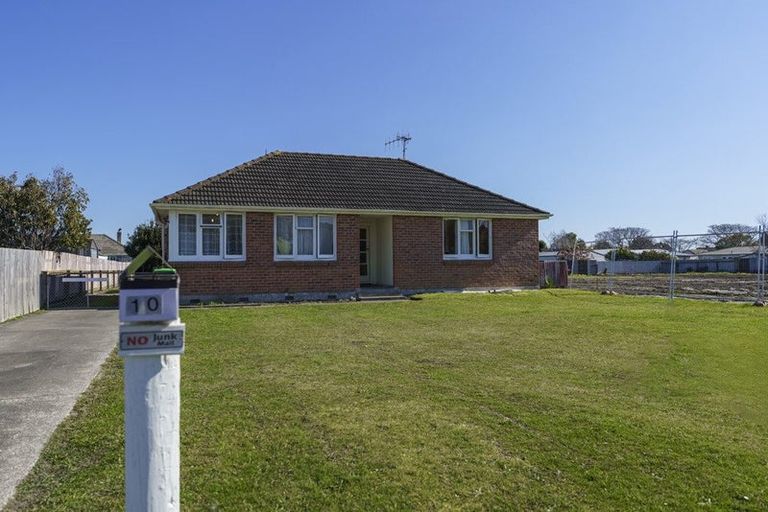 Photo of property in 10 Seddon Crescent, Marewa, Napier, 4110