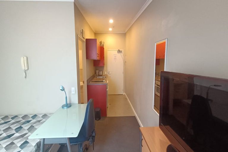 Photo of property in Aitken Street Apartments, 716/5 Aitken Street, Thorndon, Wellington, 6011