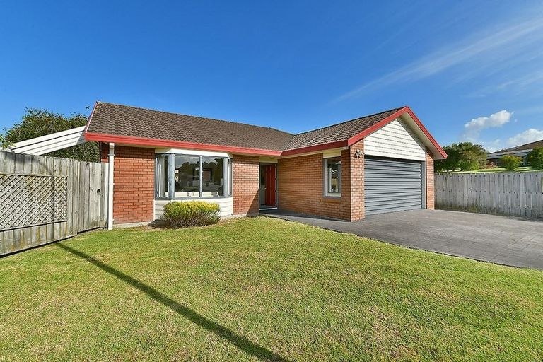 Photo of property in 14 Motutapu Avenue, Manly, Whangaparaoa, 0930