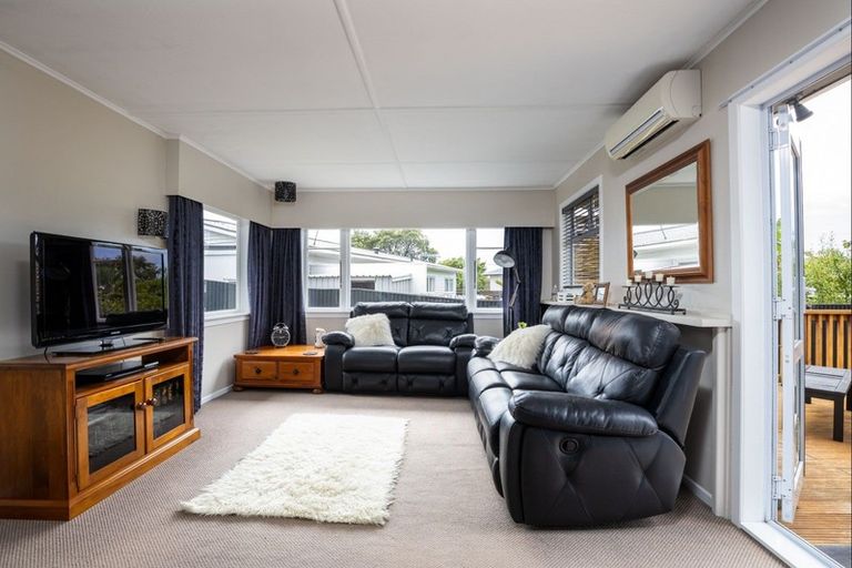 Photo of property in 317 Frankley Road, Ferndale, New Plymouth, 4310