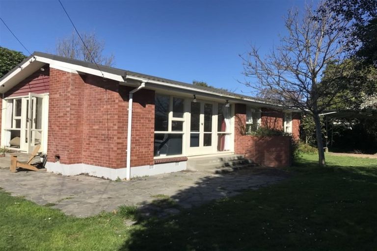 Photo of property in 38 Flower Street, Bryndwr, Christchurch, 8053