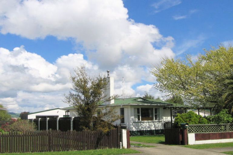 Photo of property in 8 Byron Grove, Owhata, Rotorua, 3010