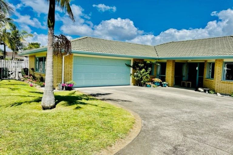 Photo of property in 241 Tanners Point Road, Tanners Point, Katikati, 3177