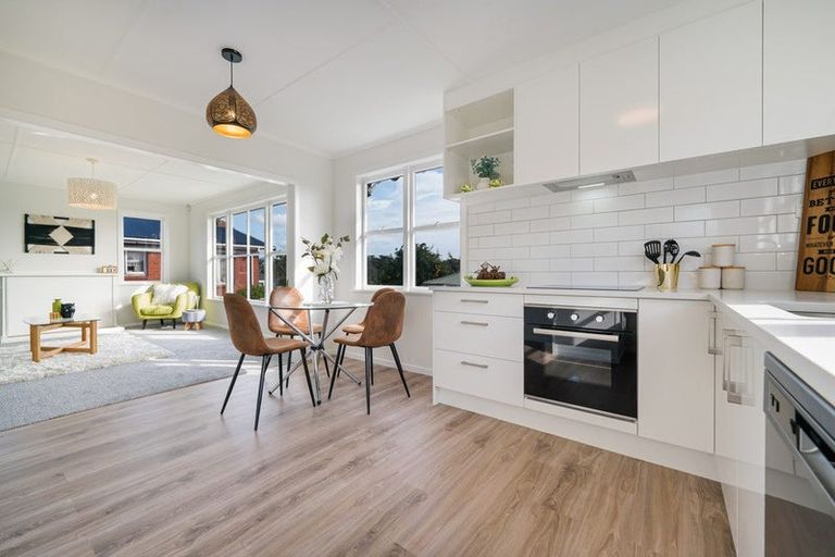 Photo of property in 65 Farquhar Road, Glendene, Auckland, 0602